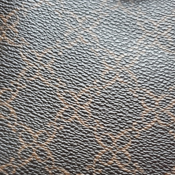 Nine West Tan and Black Crossbody Bag - Picture 3 of 13